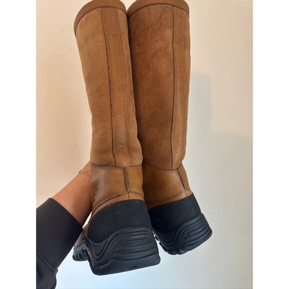 UGG Australia Adirondack XXV Waterproof Tall Lace-Up Snow Boots Chestnut US 8 - Picture 7 of 8